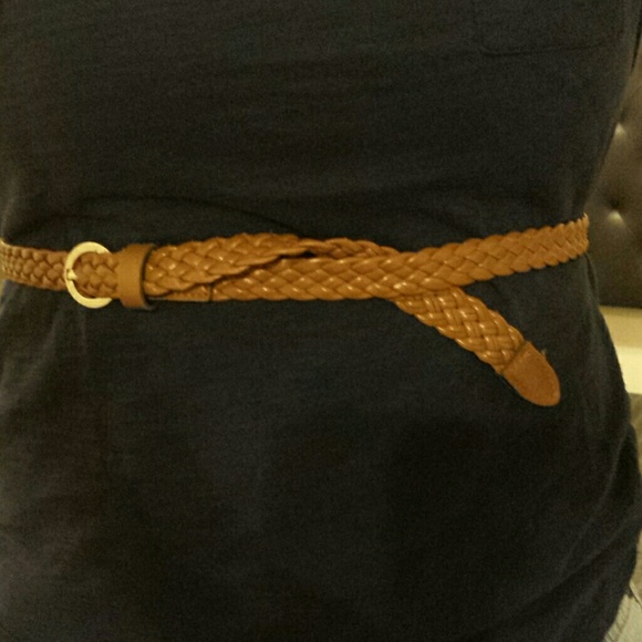 Thin, taupe/tan, belt