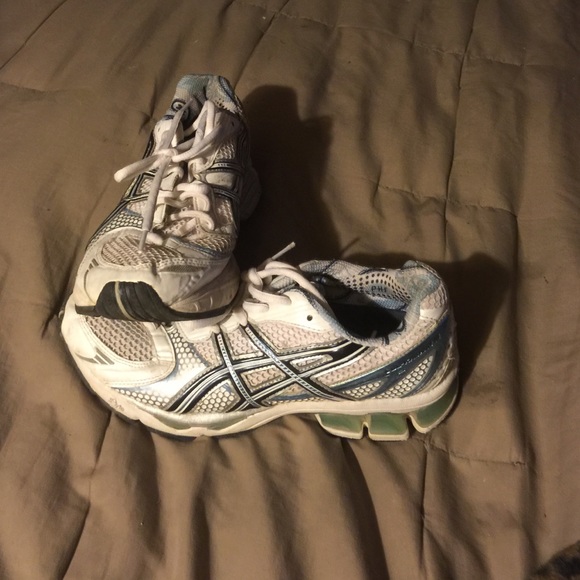 Asics women's running shoes