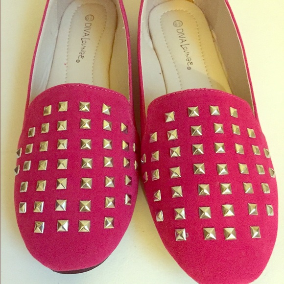 Nice jeweled flats by Wild Diva