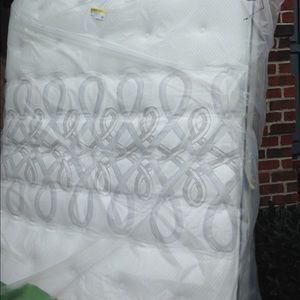 New matress any size %50 Of