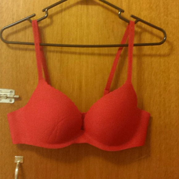 RED CUTE PUSH UP BRA