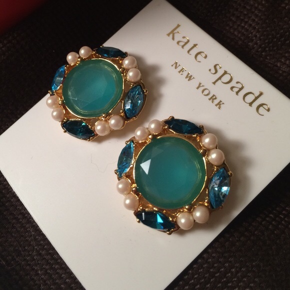 ✨ SALE✨Kate Spade Blue & White Fancy Pearl Studs - Picture 2 of 3
