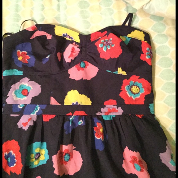 American eagle floral dress - Picture 2 of 3