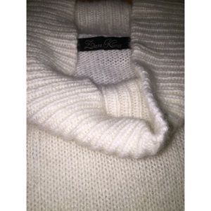 BEAUTIFUL ZARA SWEATER
