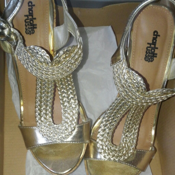 Gold wedges