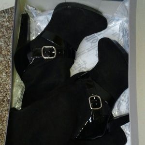 Jennifer Lopez thigh boots