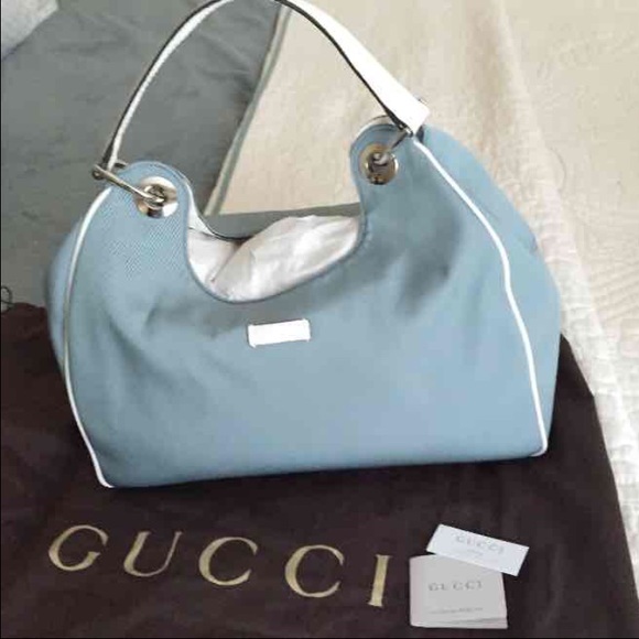 GUCCI NWT AUTHENTIC