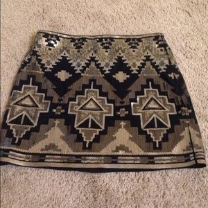 Beautiful Express Aztec skirt
