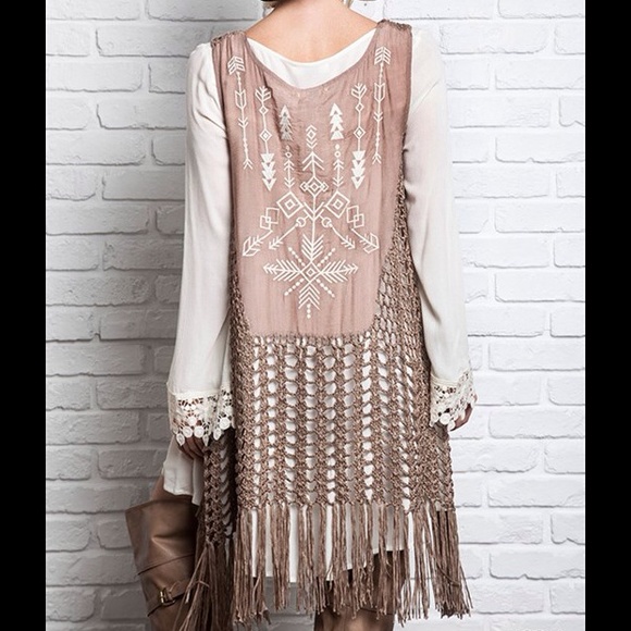 Fringed Crochet Vest - Picture 2 of 4