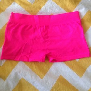 Hot pink spandex shorts !