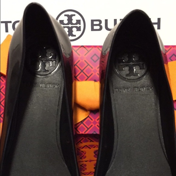 ✋🏻sold✋🏻  Tory Burch jelly Revas - Picture 4 of 4