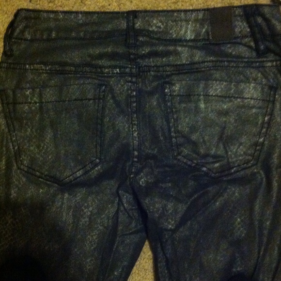 Black/silver skinny jeans