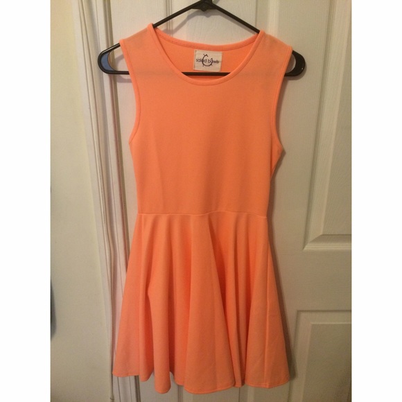 Coral Dress from Japan