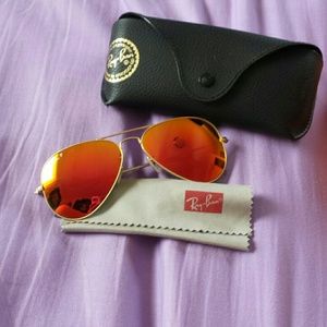 Authentic Polarized RayBan Aviators!!!