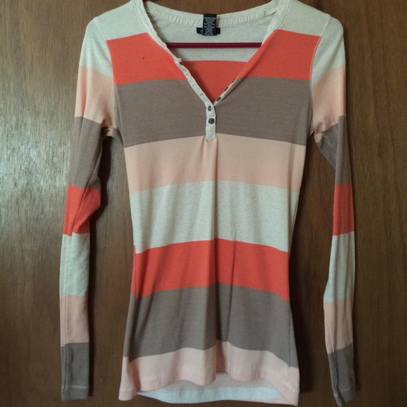 Long sleeve top