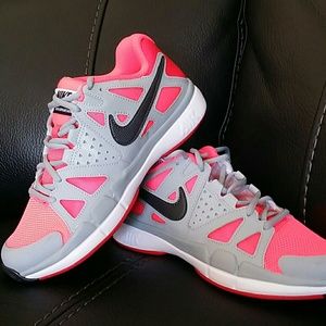 Nike Vapor Advantage