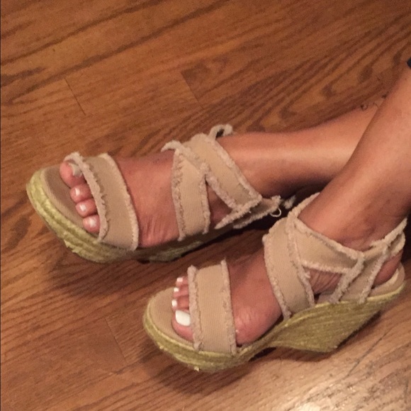 Wedges - Picture 3 of 3