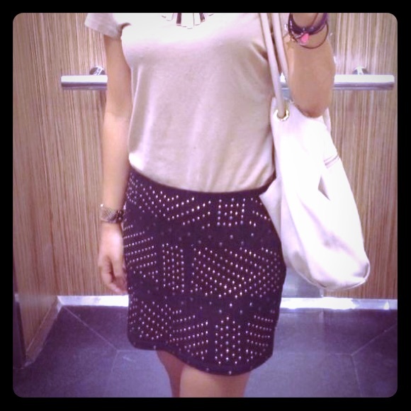 Stud Express Stretch Skirt
