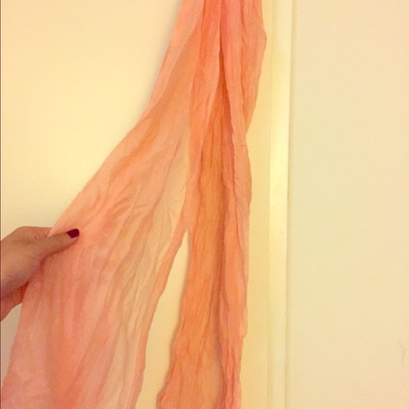 Salmon colored scarf fringed look