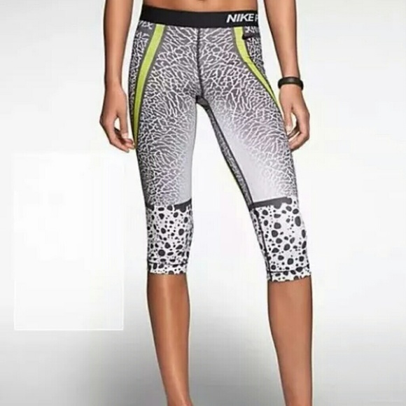 ISO nike Pro - Picture 3 of 3