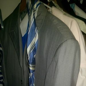 Suit