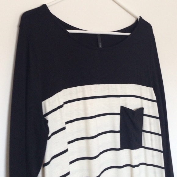 😻SOLD😻SALE😻 Was $36 Striped Dress - Picture 2 of 4