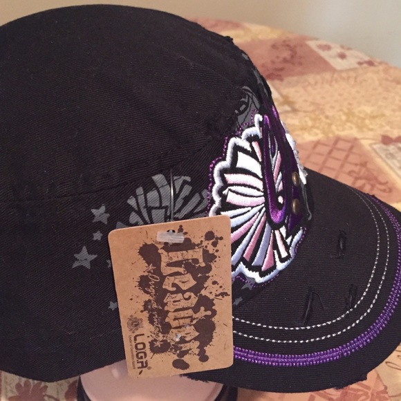 Baseball cap - Picture 4 of 4