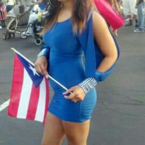 Dress - Picture 2 of 2