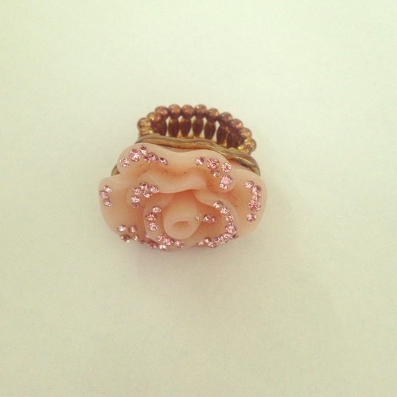 Pink Flower Stretchy Ring