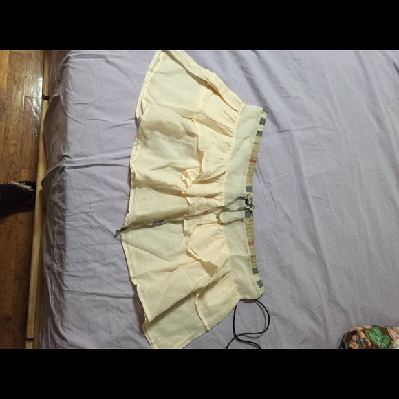 Burberry skirt