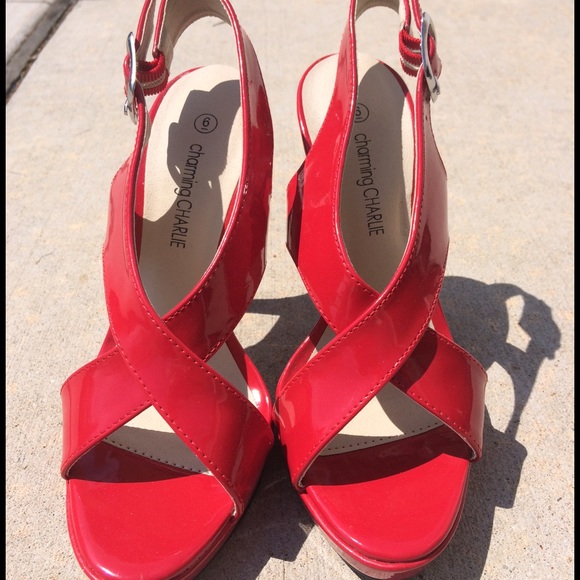 NEVER WORN red hot heels !