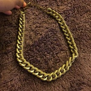 Gold chain necklace