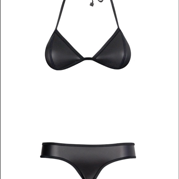 Triangl bikini New York Noir Chloe