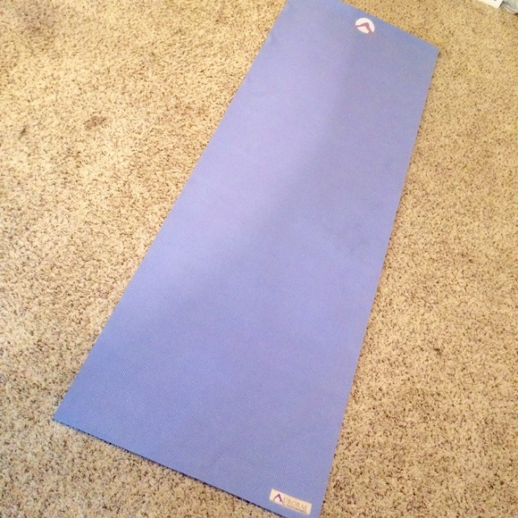 Aurorae yoga mat lilac