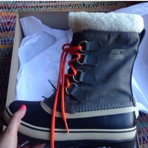 sorel boots/madewell "carnival" {size 6}