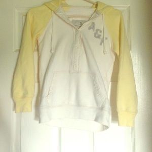 Abercrombie & Fitch, sz Small