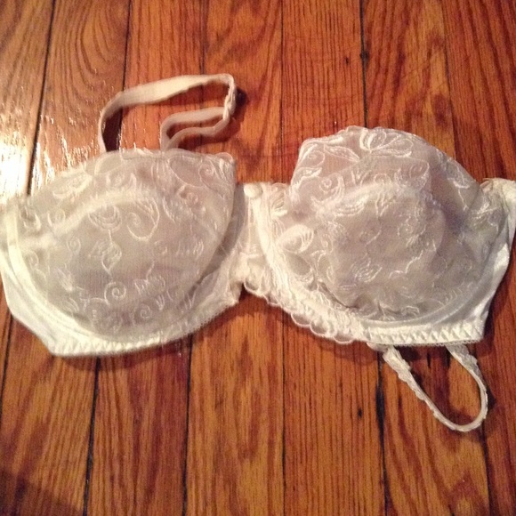 White lace bra