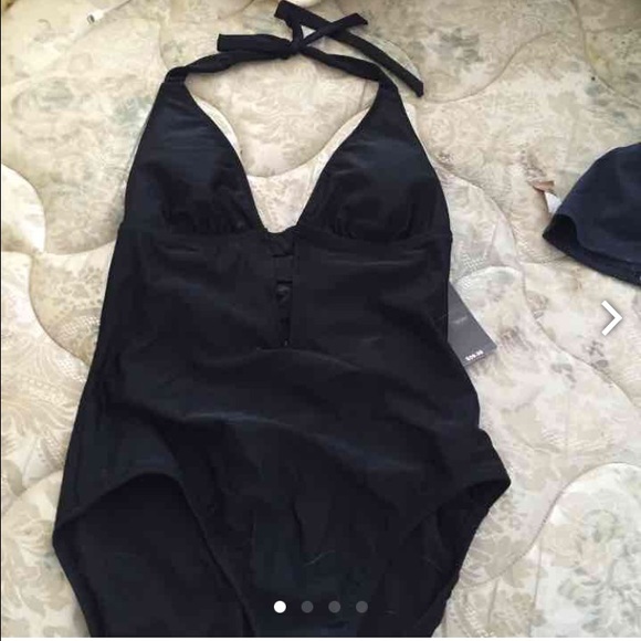 One piece V-neck swimsuit