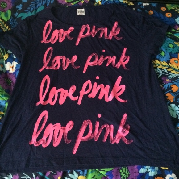 PINK shirt !