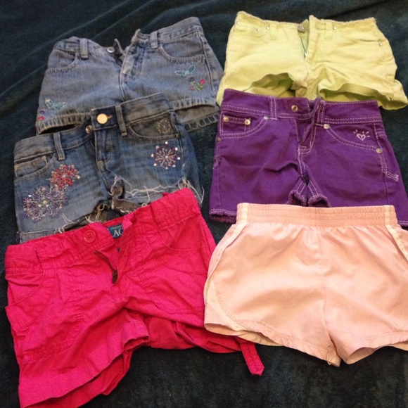 Girls shorts 6Tslims mostly. One pair size 4