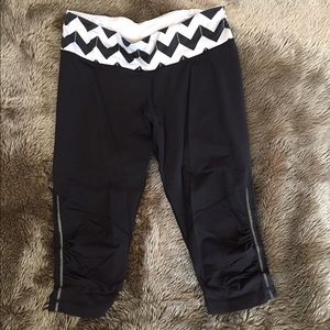 Lululemon chevron pattern