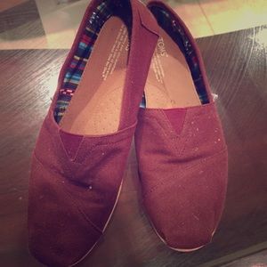 Men- TOMS