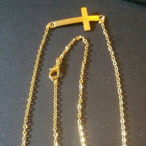 18in sideways cross gold
