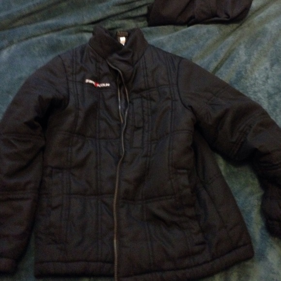 Boys 10-12Y sprink/fall jacket in black.