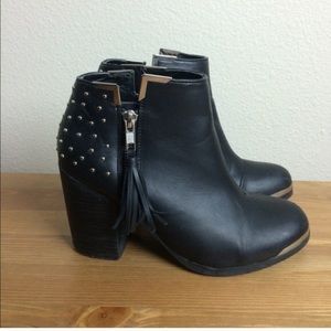 Back studded ankle boots - Nasty Gal
