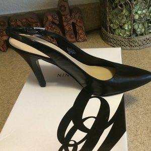 Brand Black New Nine West heels!