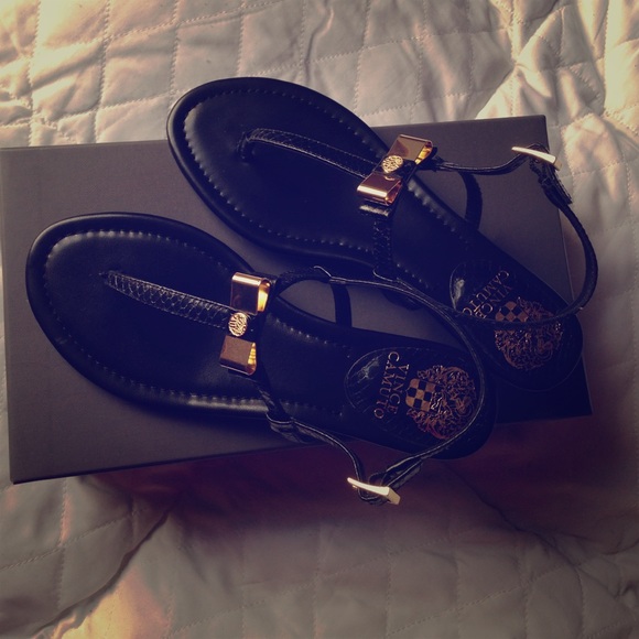 black strappy sandals