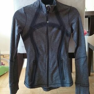 Lululemon black & gray  jacket size 4 never worn!