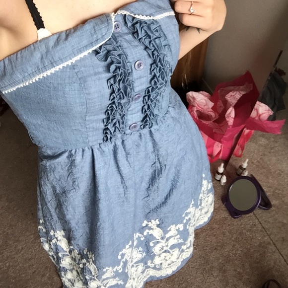 ✨STRAPLESS DENIM FLORAL PRINT DRESS✨