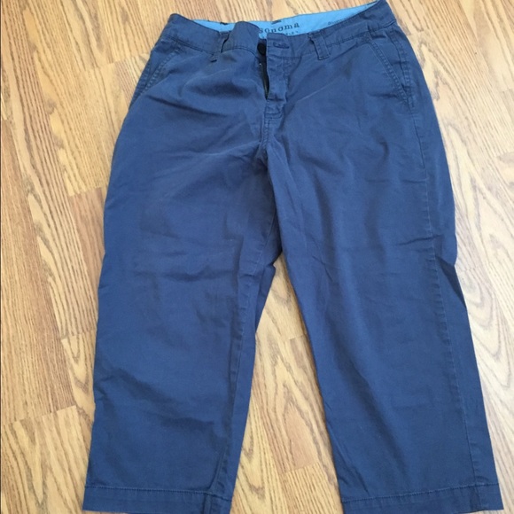 Capris - Picture 4 of 4